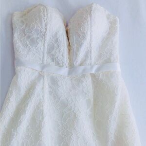 Elegant Lace Wedding Dress 👰‍♀️ Brand Morilee By Madeline Gardner Size 4